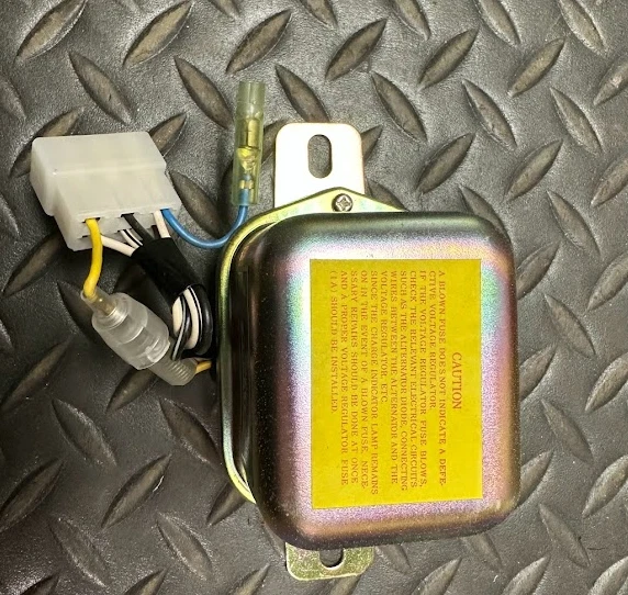 Regulador de voltaje F.D - 30 515 / FHSA12-3 - Se adapta a Subaru Deluxe /DL / GL y otros Foto 3 de 4