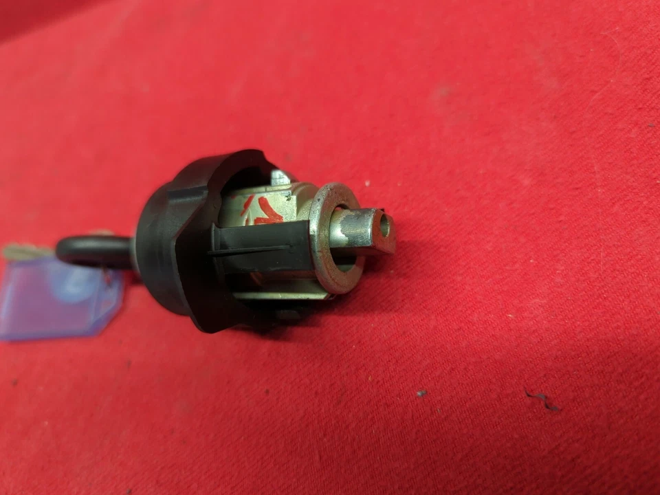 Vaso interruptor de bloqueo de encendido Mopar Chrysler Dodge Jeep 2001-2010 con dos llaves Foto 3 de 4