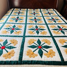 Handmade Floral Appliqu  Quilt   90  x 90    Signed by Artist Elizabeth Bush