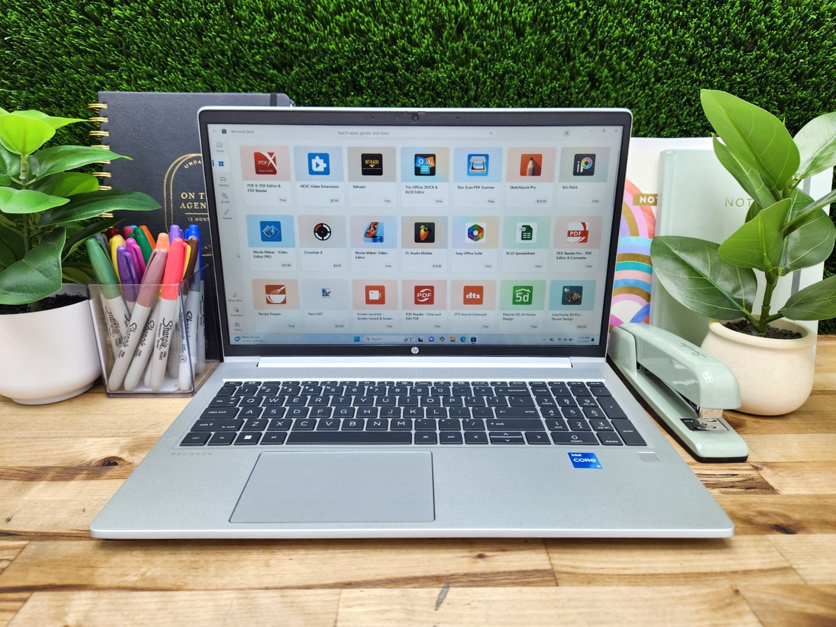 HP ProBook 450 G9 15.6 HP ProBook 450 G9 15.6