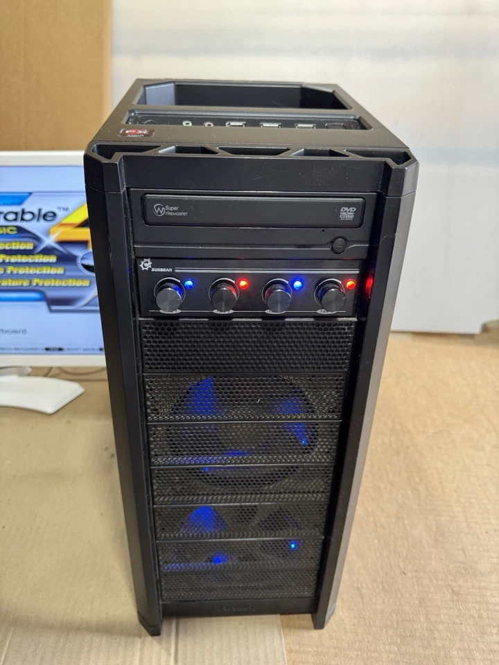 PC Antec Nine Hundred Computer Case Gigabyte Classic 4 AMD FX WD Corsair CX 430 - Image 2 of 4