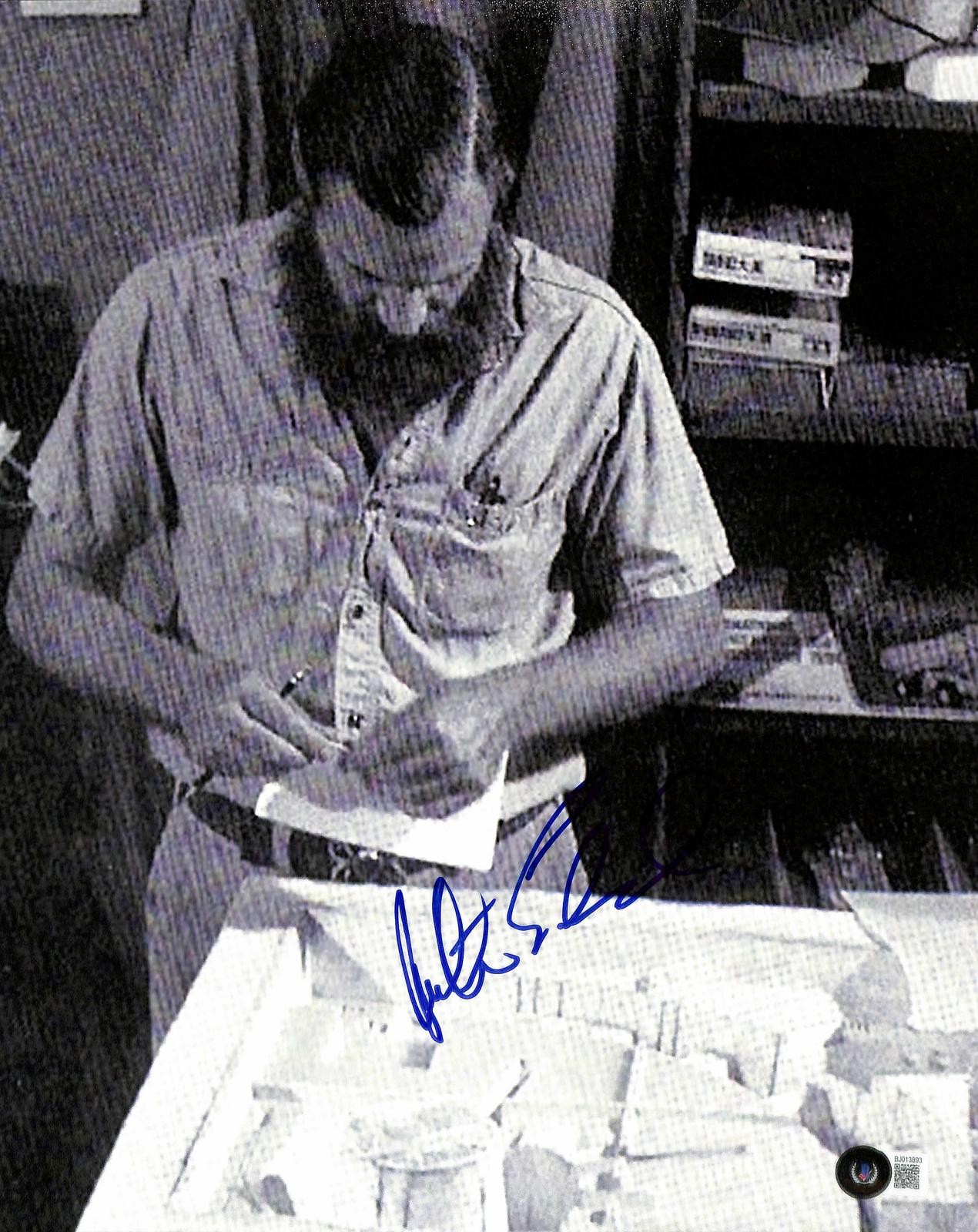 Jonathan Erland Signed Star Wars ILM 11x14 Photo Beckett Authenticated 