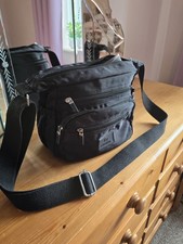 Black Nylon Sholder Bag With Multi Pockets