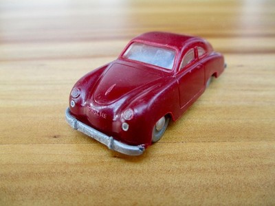 Siku Plastik V Serie V18 Porsche 356 Coupe weinrot  ca 1:60 50er 60er