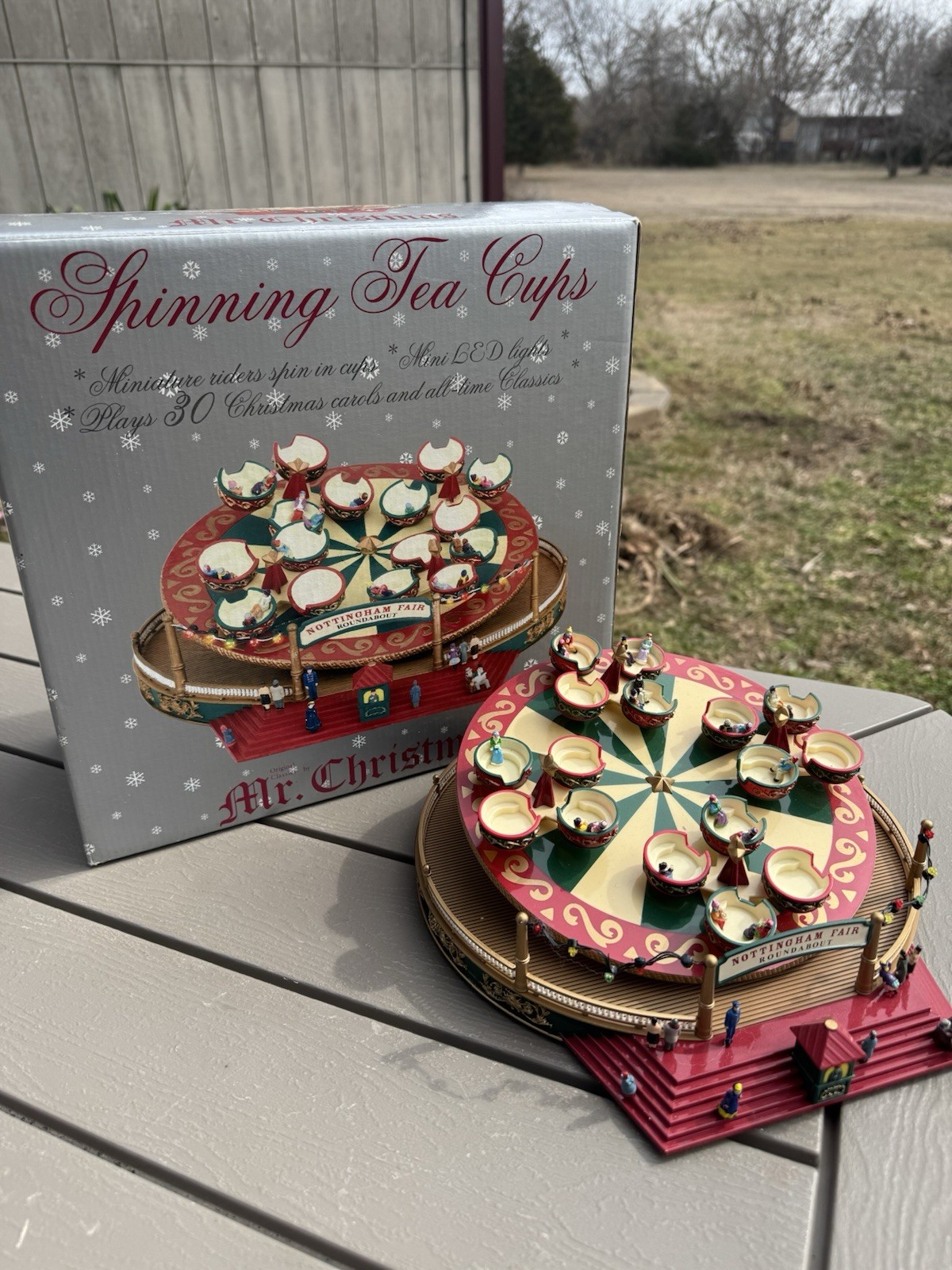 Mr Christmas Spinning Tea Cups Ride Lights & Motion No Music No Power Cord