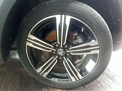 MG ZS EXCLUSIVE 2017-2020 17 Inch Alloy Wheel & Tyre 215/50R17 91V
