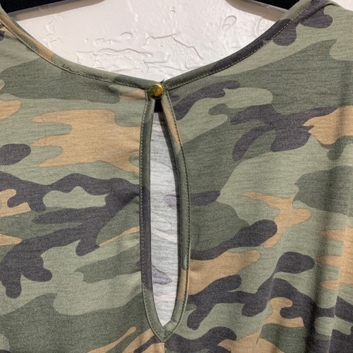 NWT Camouflage Romper With Drawstring - Picture 7 of 7