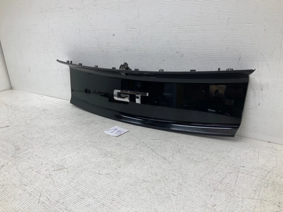2015 2016 2017 FORD MUSTANG GT BLACK REAR TRUNK DECK LID WITH CAMERA OEM - Image 3 of 4