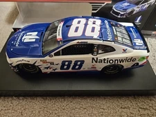 2018 Alex Bowman 88 Nationwide Patriotic 1/24 Lionel Nascar Diecast 1/409