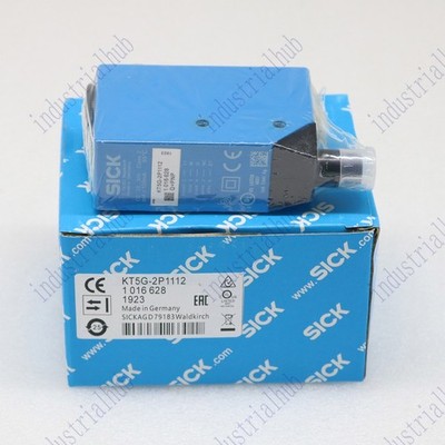 ONE new   KT5G-2P1112 Color sensor ONE Year Warranty #md