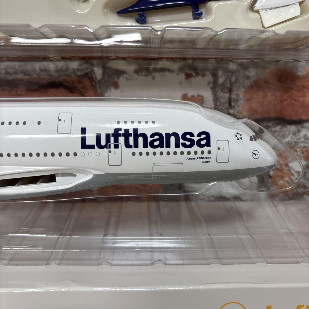 ルフトハンザ A380-800 　1/200ディスプレイモデル　箱付き Lufthansa A380-800 1/200 Display Model With Box | eBay
