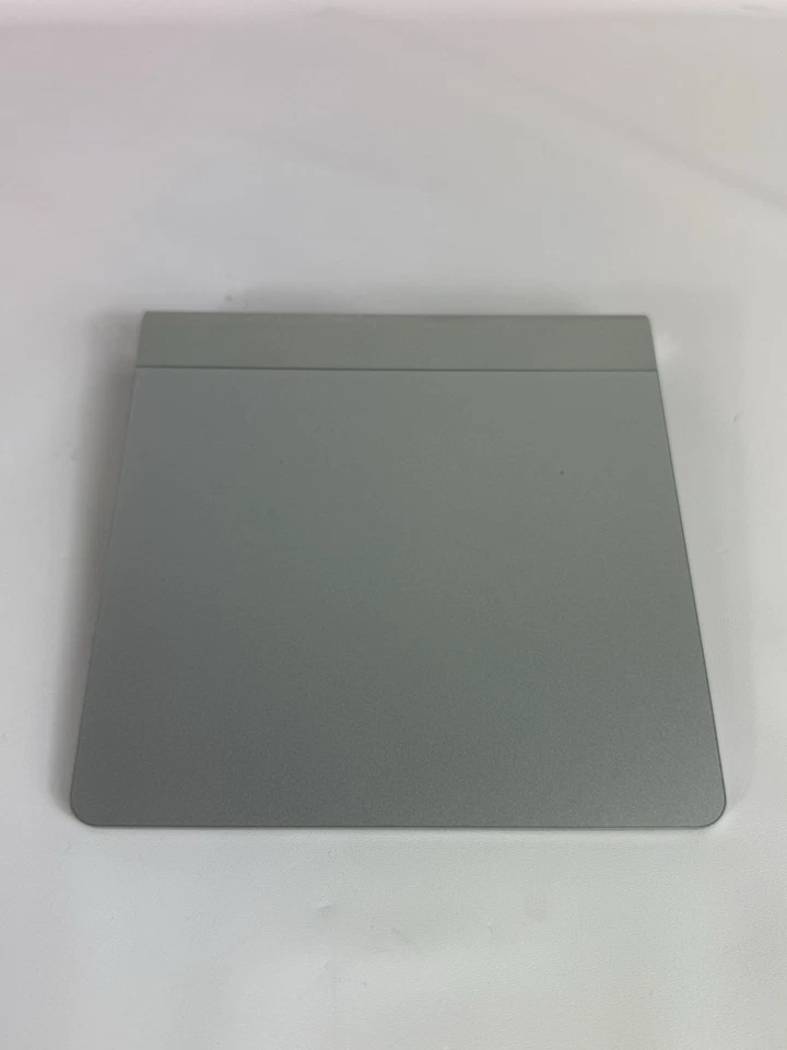 Apple Magic Trackpad A1339 Wireless MultiTouch Clicking Pad MacBook iMac iPad - Image 3 of 4