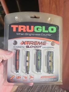Tru Glow Lighted Sites Brand New. Up For Sale Are 5 Packages To Highest Bidder.