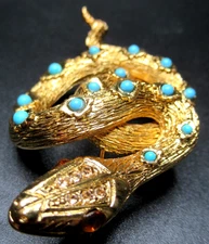 KJL KENNETH J LANE Turquoise Blue Cabochon Coiled Snake Vintage Pin Brooch