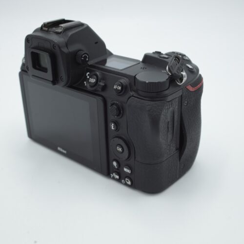 Nikon Z7 Mirrorless Camera (Body Only) *USED* - Picture 9 of 10