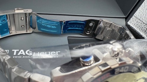 Orologio Uomo TAG Heuer Formula 1 Aston Martin Red Bull - CAZ101AB.BA0842 - Foto 8 di 12