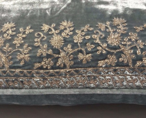 Anke Drechsel Cushion JAMILA FRAME Perfect Blue Gold Kissen Bestickt Himmel Blau - Bild 6 von 11