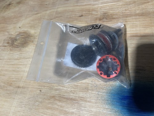 Assorted Lot of New RC Car Parts, Traxxas, Arrma, Axial - Bild 10 von 12