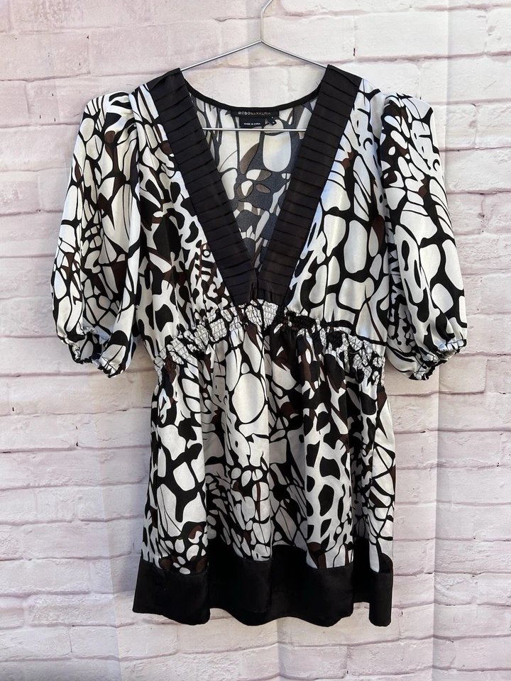 Blusa túnica BCBG MAXAZRIA para mujer Babydoll satinado con volantes cuello en V Y2K talla M Foto 2 de 4