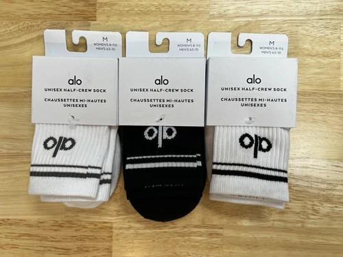 NWT ALO Yoga Unisex Half-Crew Throwback Socks M -3PK