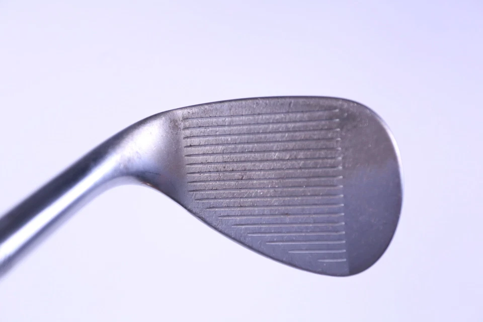 Cuña Titleist Vokey SM10 Tour cromada 60* Lob derecha 34,75 pulgadas varilla de grafito regular Foto 2 de 4