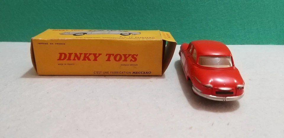 Dinky toys (no Corgi, Politoys, Solido) Panhard - Immagine 2 di 4