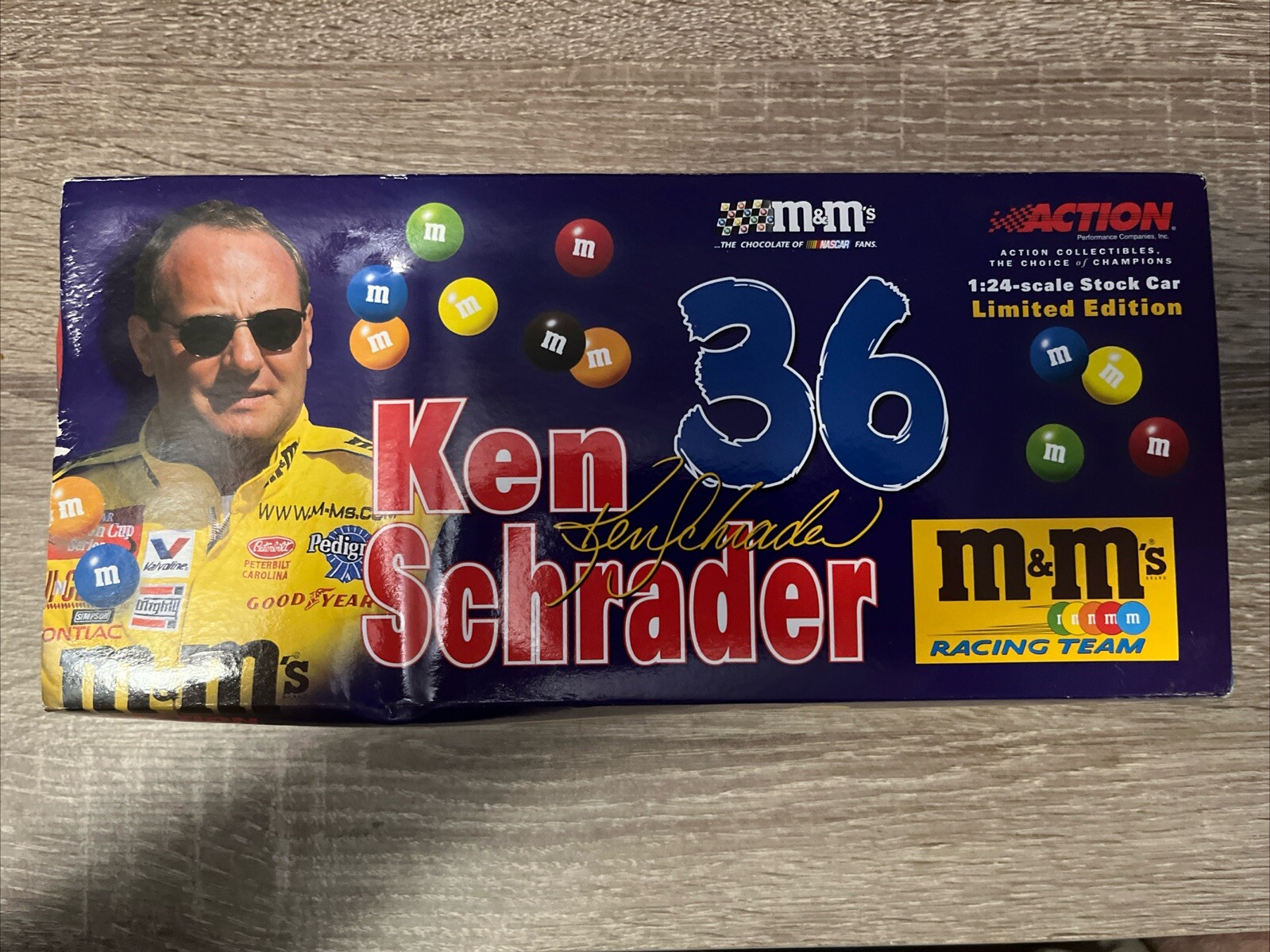 Bild 1 von 3