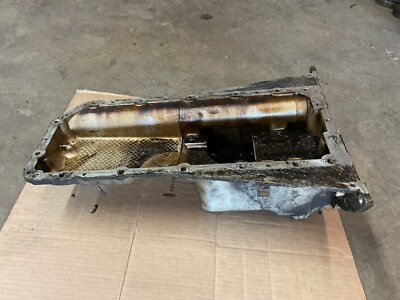 99-04 Land Rover Discovery 2 OEM Oil Pan LSB1002820 LR018695 4.0 4.6 C28