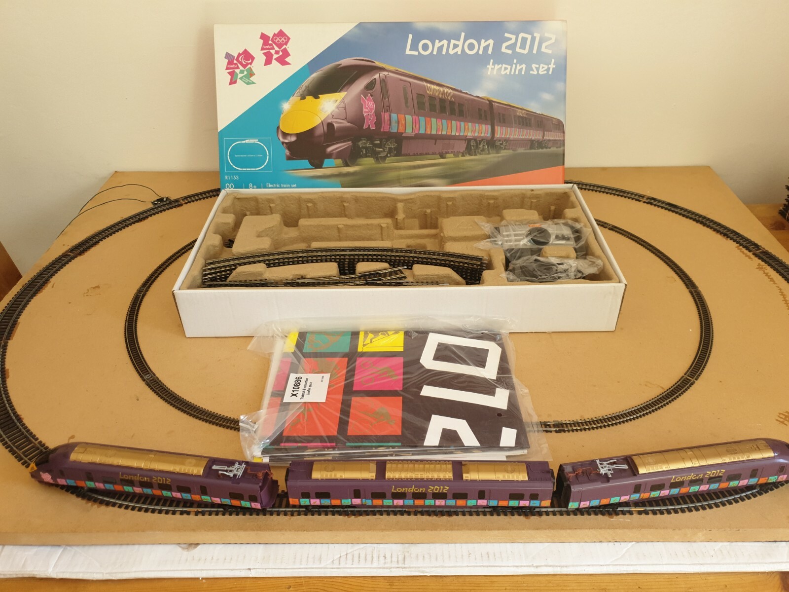 hornby 2012 olympic train set