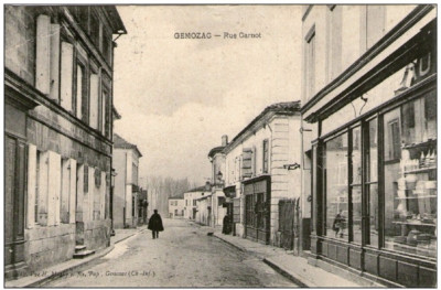 K02 / DEPT 17 BELLE CPA GEMOZAC RUE CARNOT ANIME COMMERCE
