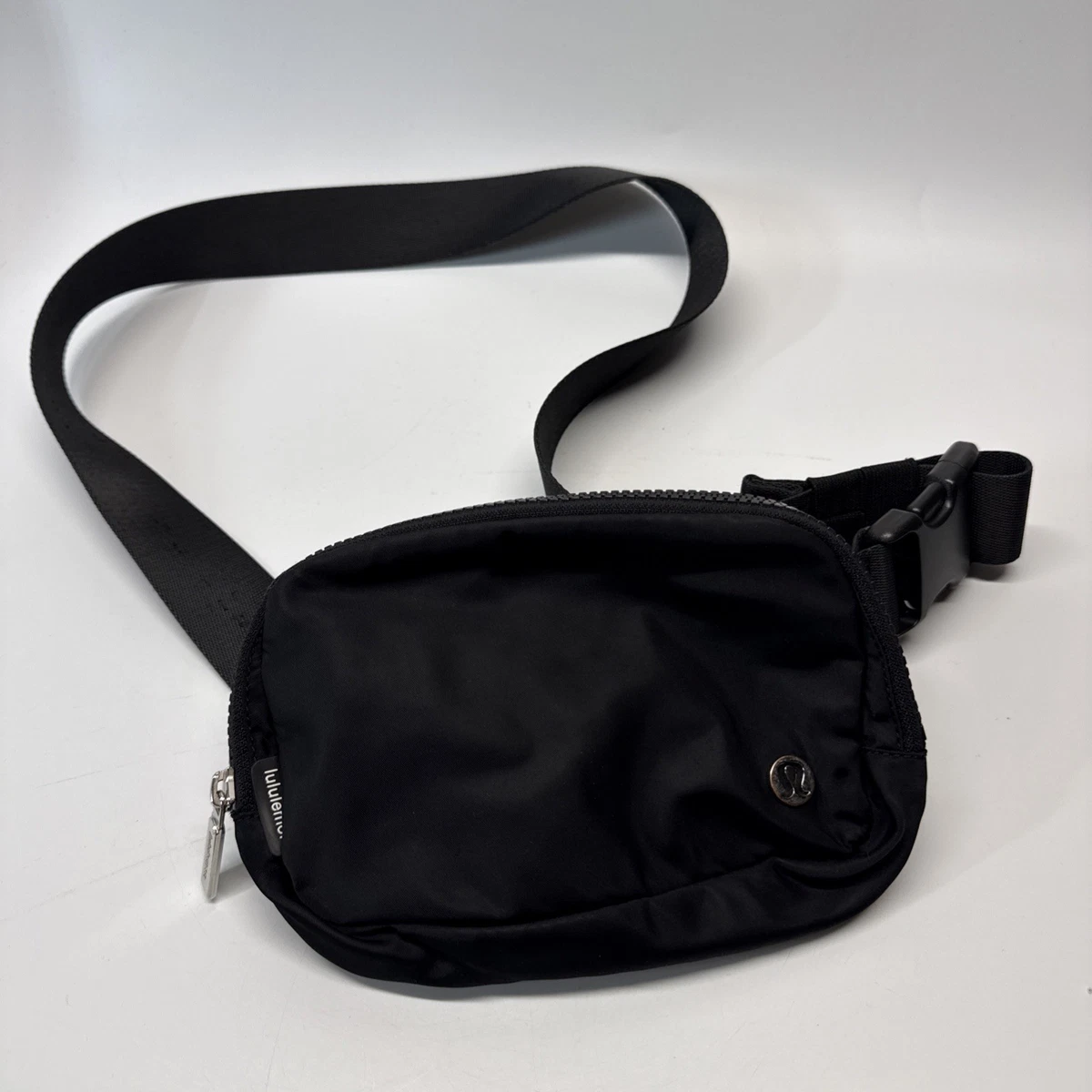 Lululemon Belt Bag & Fanny Pack Black Bags & Handbags for Women for sale | eBay Lululemon Belt Bag & Fanny Pack Black Bags & Handbags for Women for sale | eBay