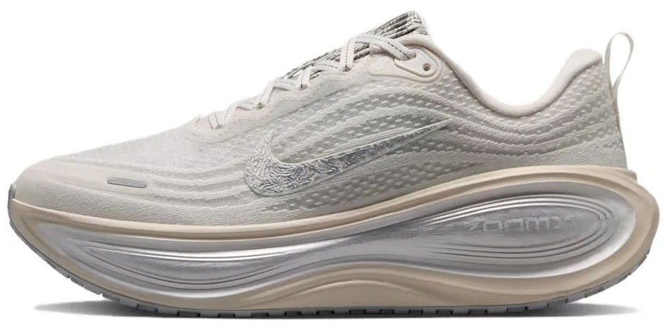 Nike Vomero Plus SE Phantom Grey Fog W