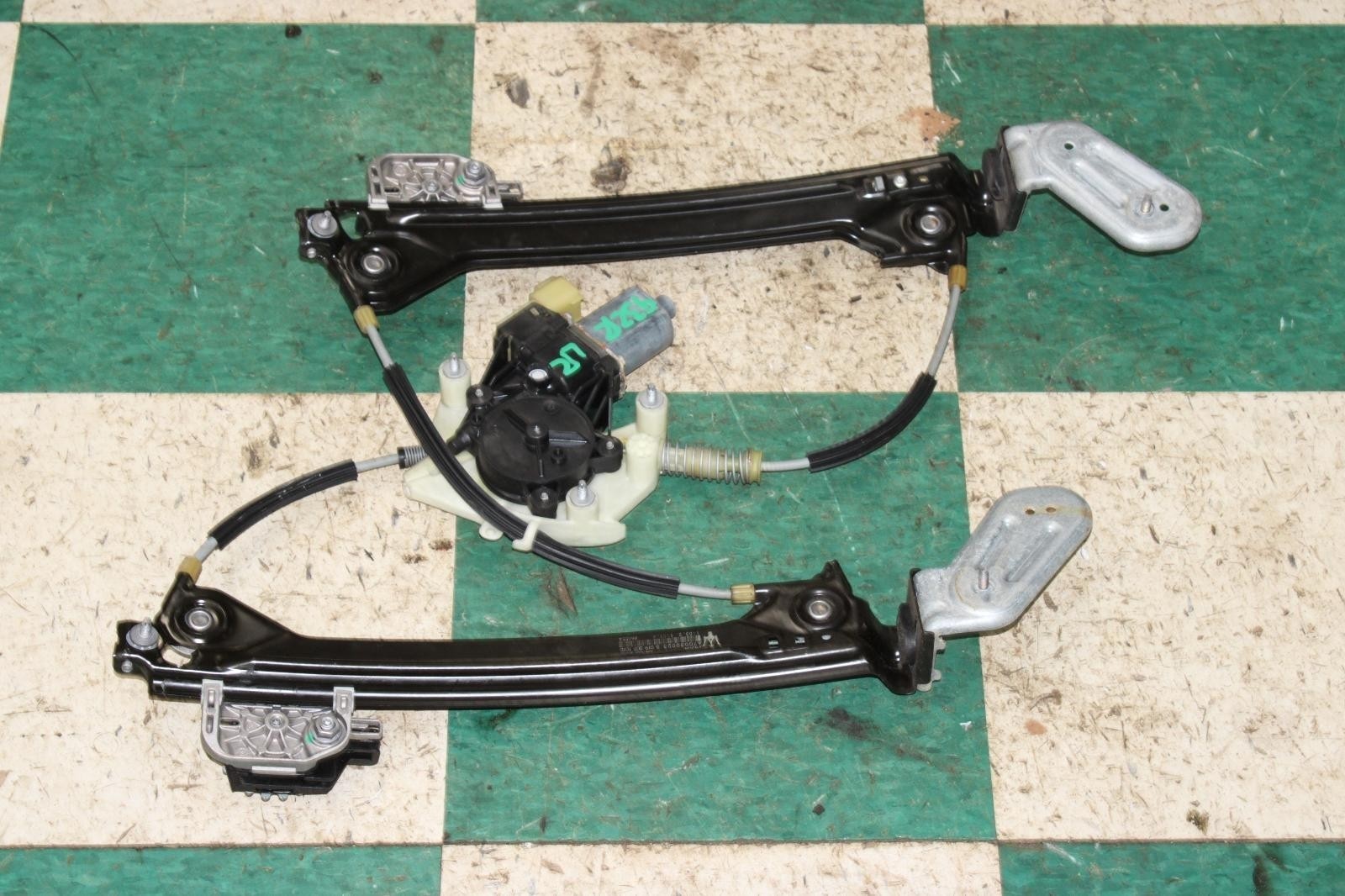 14-22 Ghibli LR Driver Left Rear Side Window Regulator Assy Unit Factory OEM OE