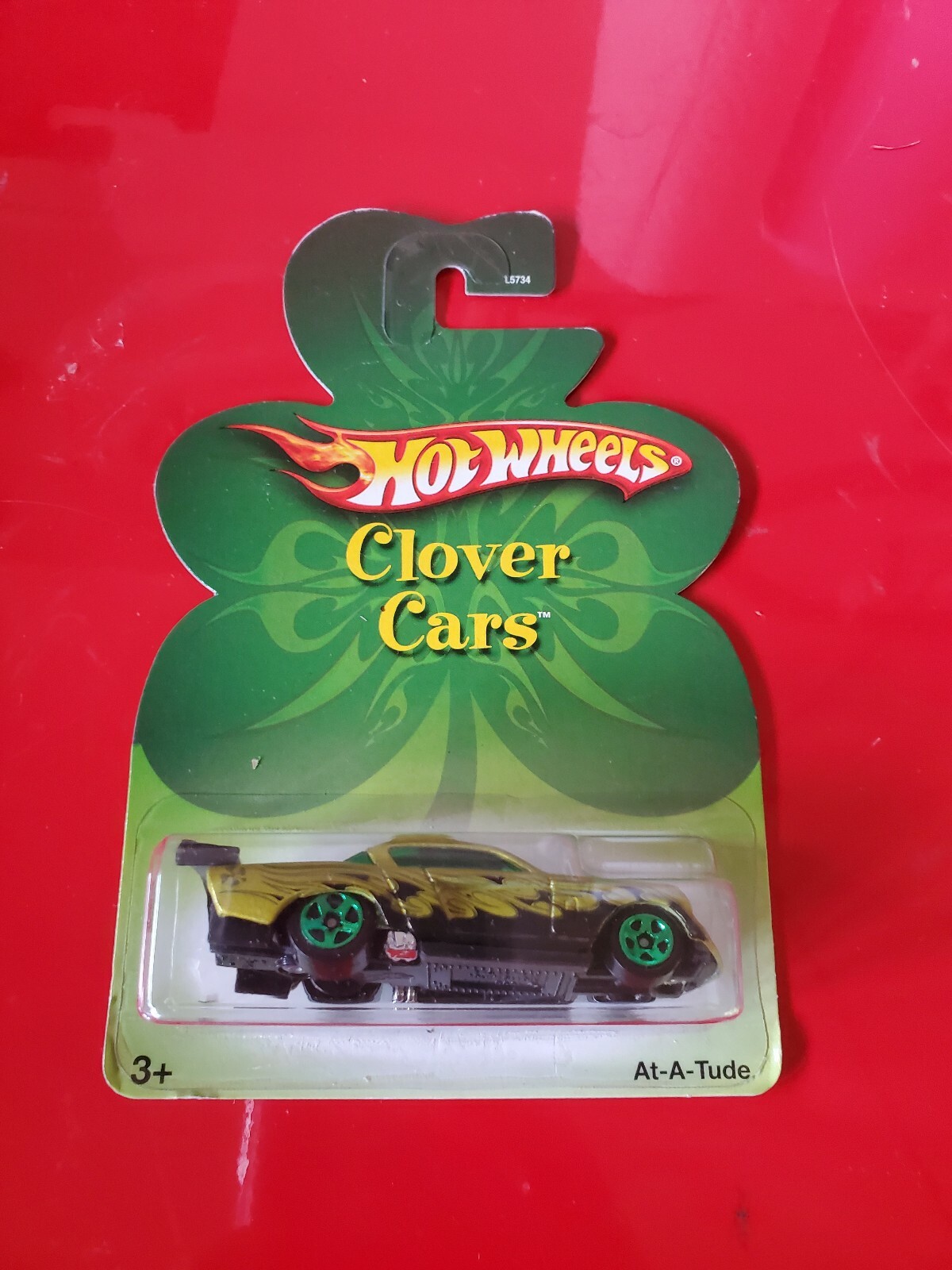 hot wheels clover track