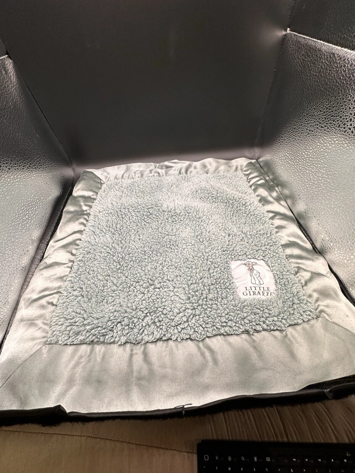 Little Giraffe Sage 绿色夏尔巴缎面装饰安全毯 Lovey 15 英寸罕见美国 — 第 2/4 张图片