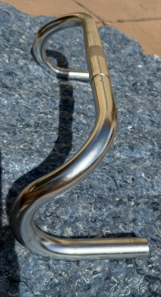 Manillar de Carretera Modelo 1 Especializado Nuevo de Lote Antiguo Años 80 Raro 40mm Ancho 26.0 Nitto Japón Foto 3 de 4