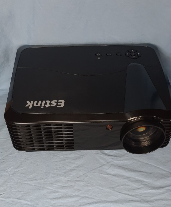 最終値下げスリーズ　プロジェクター Estink RD-813 HD Home Theater Projector | eBay