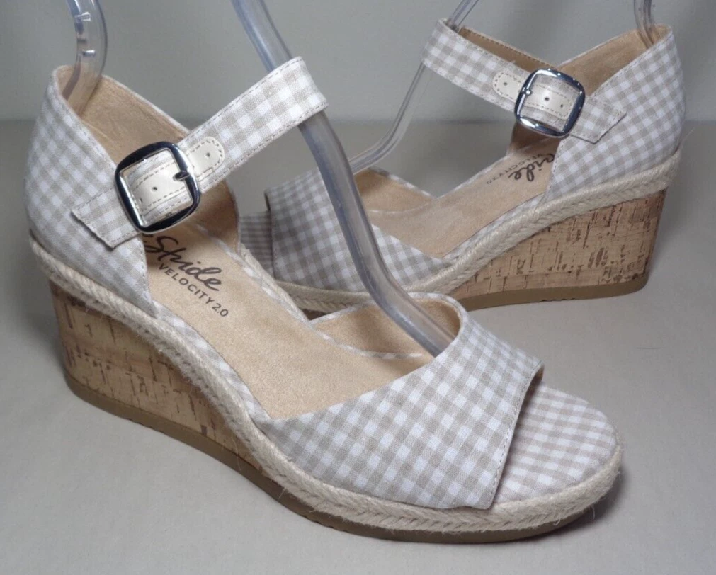 LifeStride Size 8.5 Wide GO FOR IT Neutral Gingham Sandals New