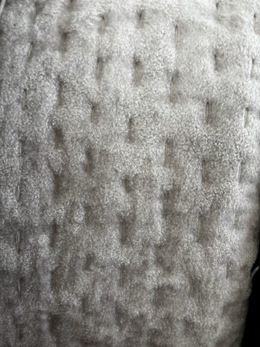 Donna Karan Home Full Queen Soft Velvet Hand-Stitched Quilt Platinum - Picture 5 of 11