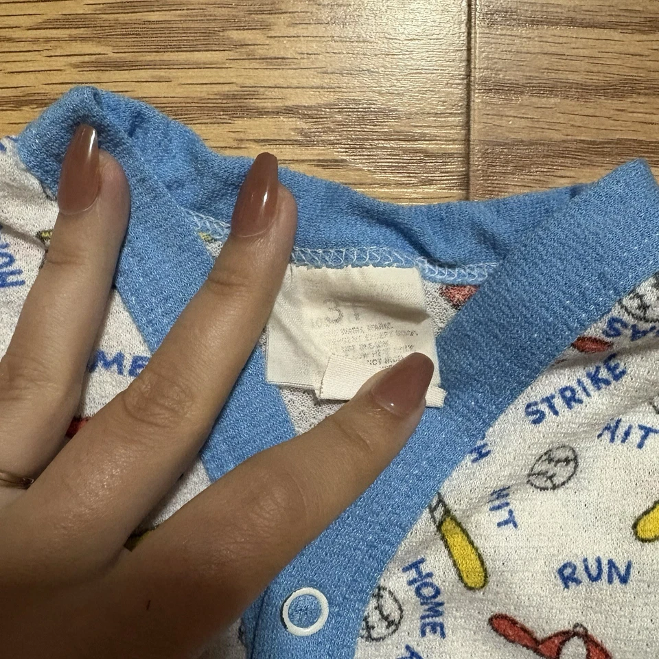 Conjunto de béisbol 3T vintage de los años 60 para niños pequeños Foto 3 de 4