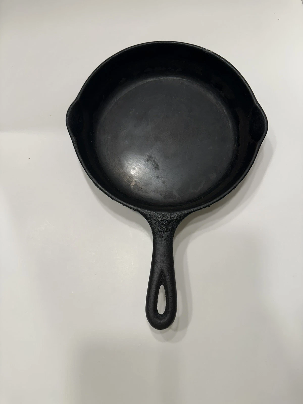 Vintage Wagner Ware Sidney 0 Cast Iron Chef Skillet 9” Thumb Print Handle