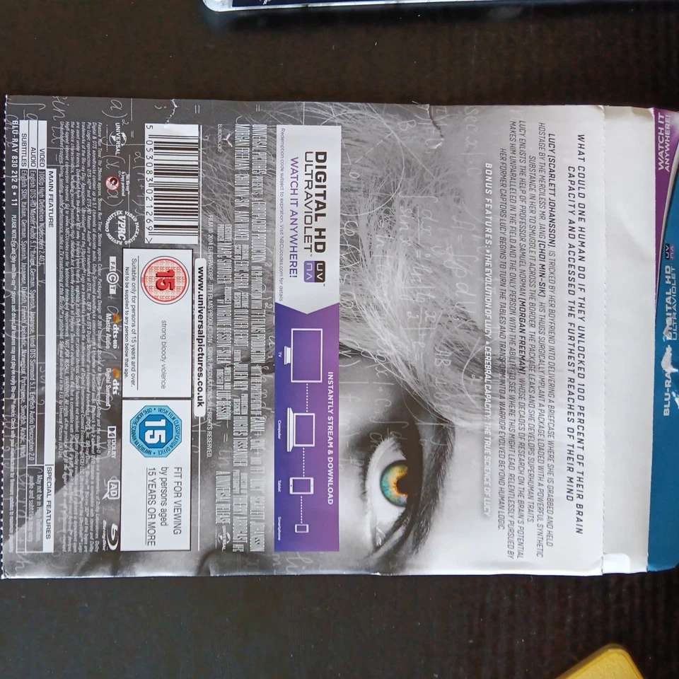 Lucy Zavvi Exclusive UK Blu-ray Steelbook - Image 3 of 4