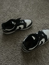 Nike Black White Unisex Kids Athletic Sneaker Lace Up Low Top