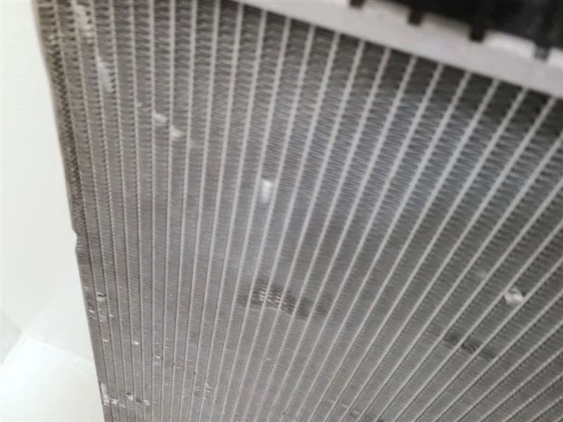 2013-2017 FORD FUSION Radiator Engine Cooling DG9Z8005J 13-17 Foto 3 de 4