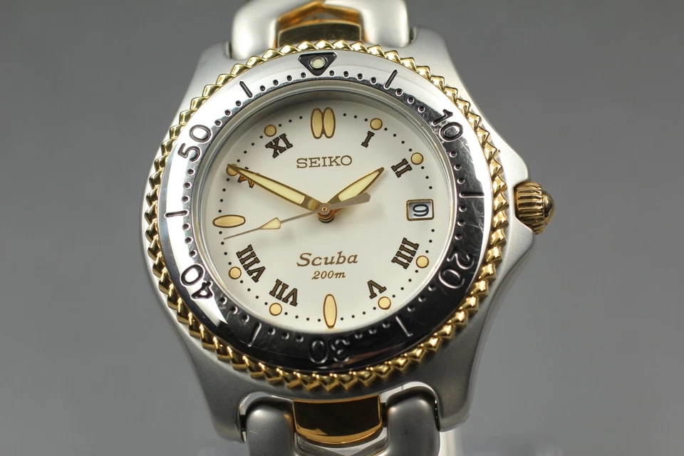 Reloj Hombre Vintage [N COMO NUEVO] SEIKO SCUBA 7N35-6080 Cuarzo Romano 38mm de JAPÓN Foto 3 de 4