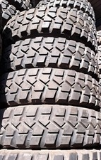 33580r20 Pirelli Ps22 16ply 12.5r20 90 Tread 33580r20 Pirelli Ps22 16ply 12.5r20 90 Tread