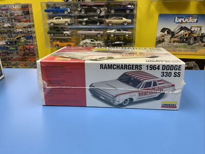 LINDBERG RAMCHARGERS 1964 DODGE 330 SS 