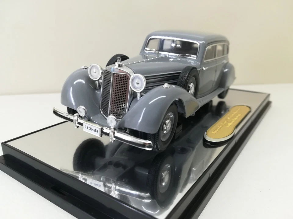 Mercedes Benz 770 Grosser Pullman Limousine - 1938 - 1:43 Signature Models - Immagine 4 di 4