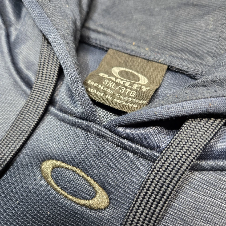 Pulôver masculino 3XL Oakley com capuz logotipo central gola redonda azul essencial Y2K - Imagem 4 de 4