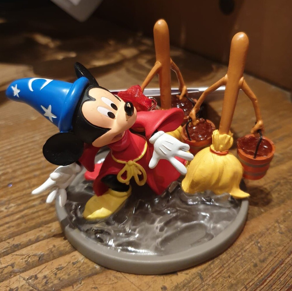 ORNAMENT / Ornament / Ornament FANCY Disneyland Paris ORNAMENT / Ornament / Ornament FANCY Disneyland Paris
